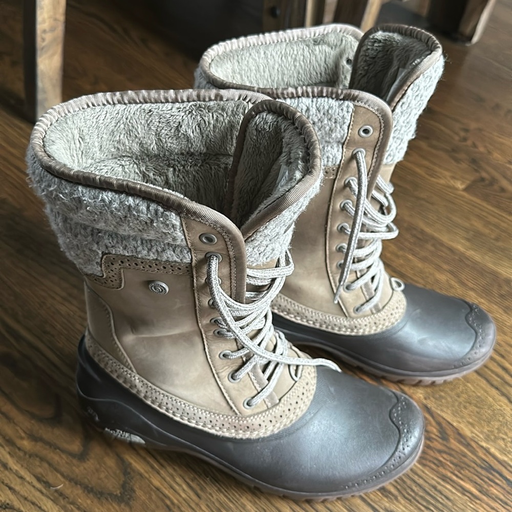 The North Face Women’s boots, size 9